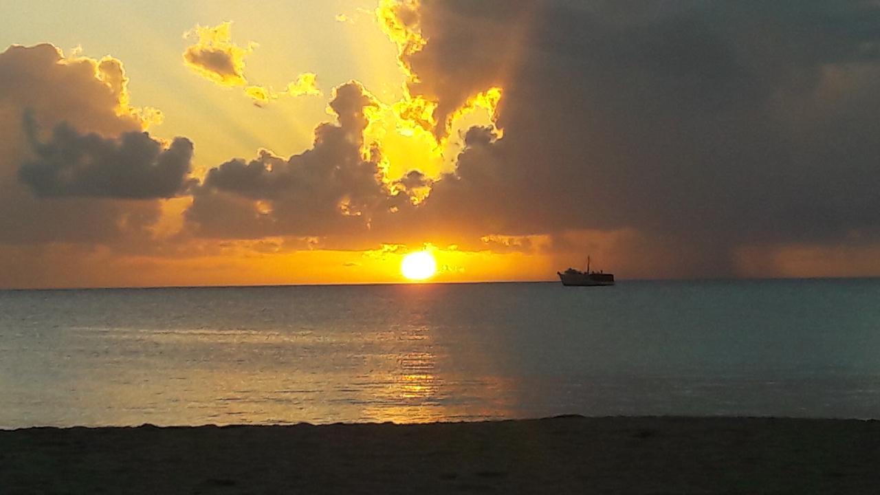 Pic-Nic Beach Corn Island Hotel Luaran gambar
